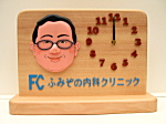 開院祝いの「似顔絵・ロゴマーク置き時計」の詳細ページへ