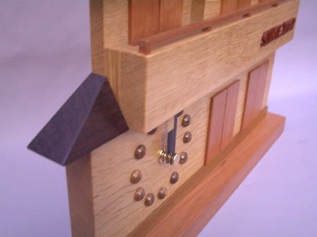 新築祝いの家型時計