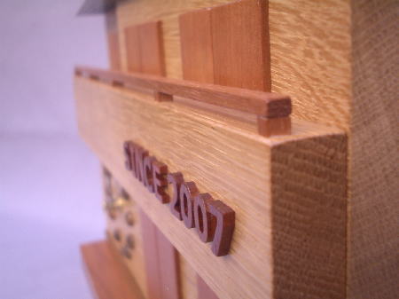 新築祝いの家型時計