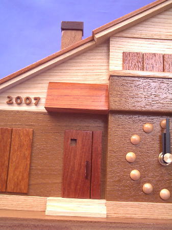 「新築祝い」に家の外観がそのままの時計はいかがですか。vol.48<