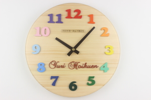 卒園記念品：園名ロゴをそのままお入れした円形掛け時計